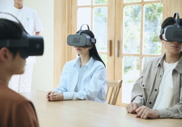 VRで精神療法をもっと身近に、もっと実践的に。